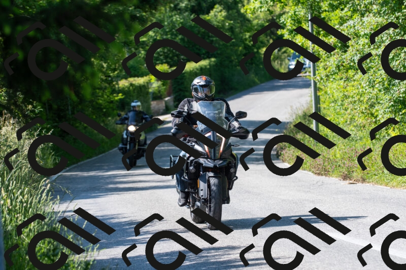 20250518094949-R028796_r2