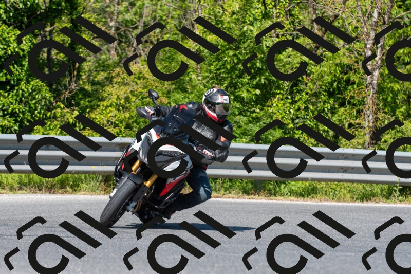 20250518095031-R028804_r2