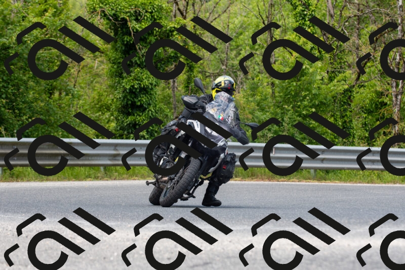 20250518110335-R029862_r2