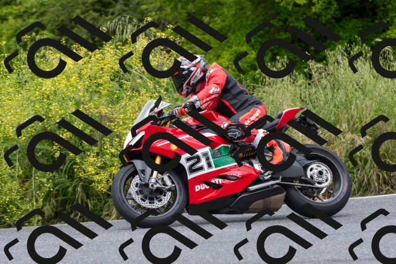 20250518123237-R020899_r2