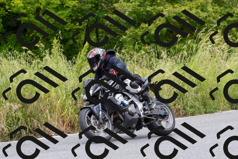 20250518123245-R020903_r2