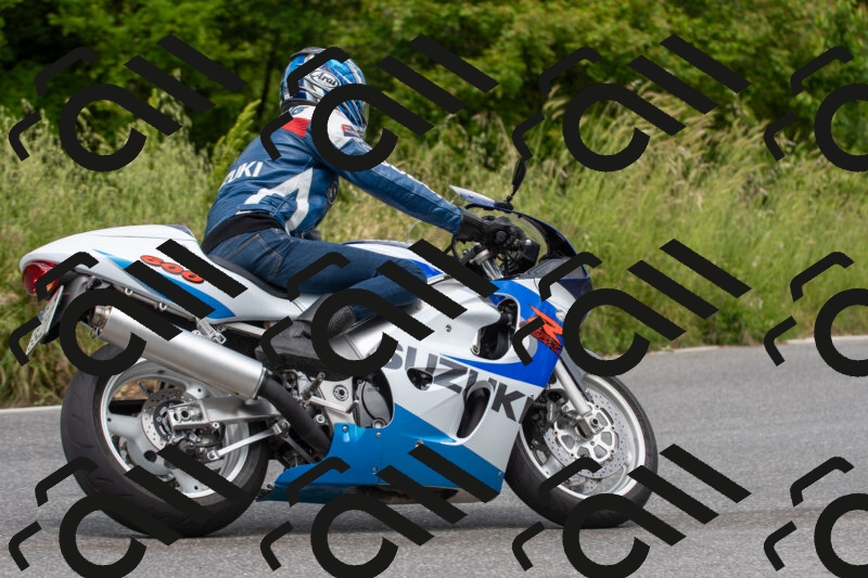 20250518124013-R020929_r2