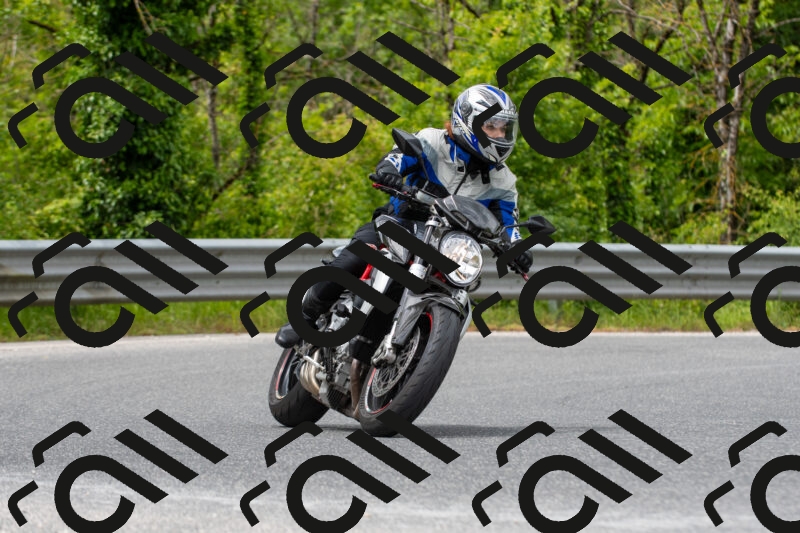 20250518124018-R020932_r2