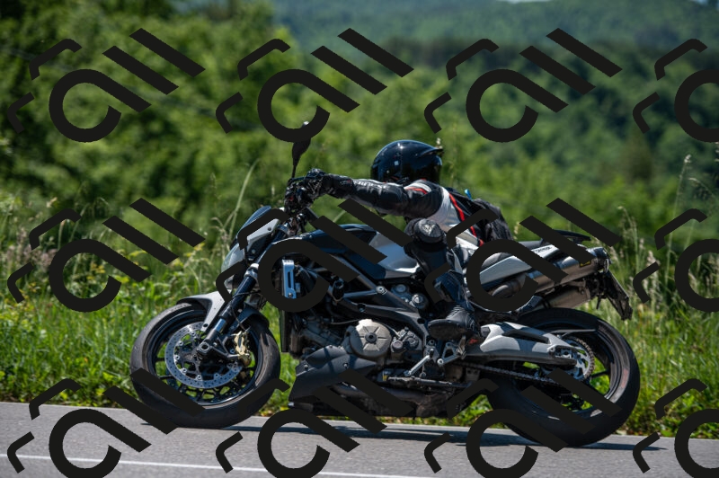 202505241200-M22_5288_m2_