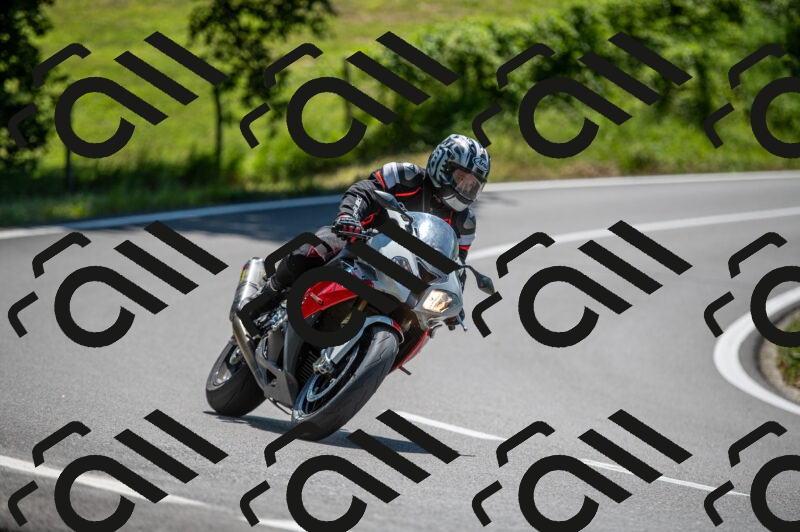 202505241201-M22_5299_m2_