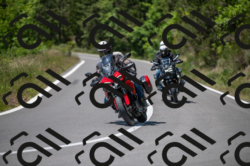 202505241205-M22_5316_m2_