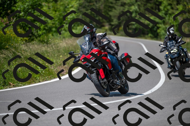 202505241205-M22_5317_m2_