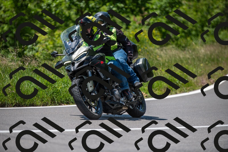 202505241205-M22_5322_m2_