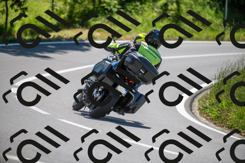 202505241205-M22_5324_m2_