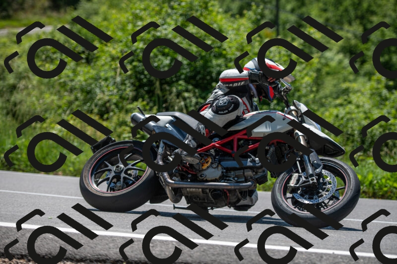 202505241209-M22_5341_m2_