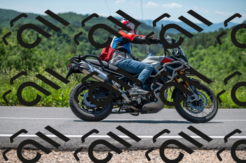 202505241209-M22_5345_m2_