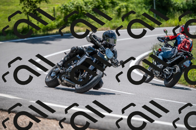 202505241210-M22_5360_m2_