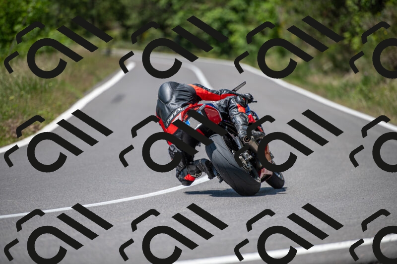 202505241211-M22_5373_m2_