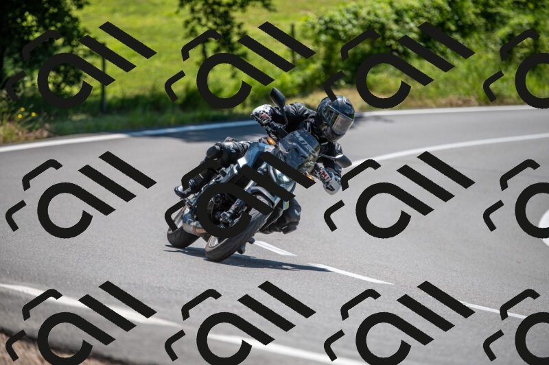 202505241211-M22_5375_m2_