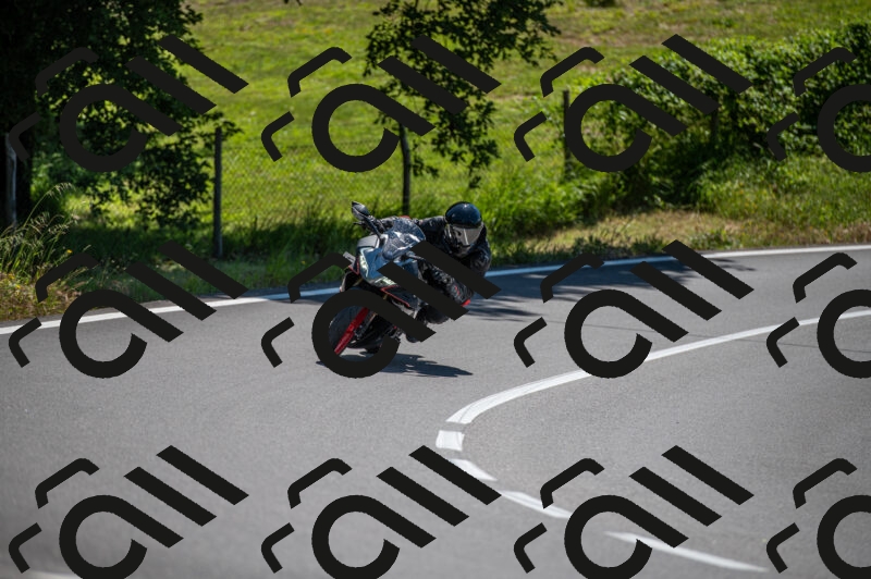 202505241211-M22_5378_m2_