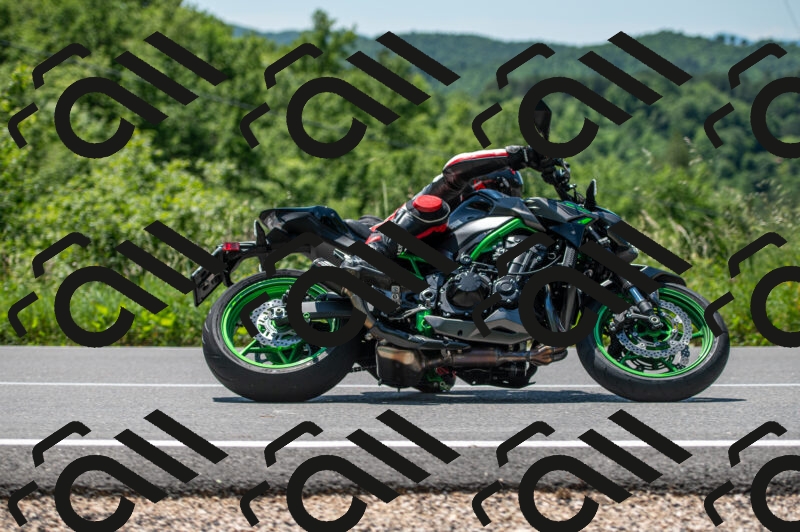 202505241211-M22_5388_m2_