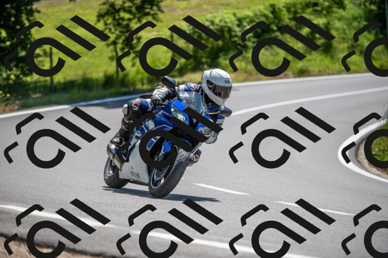 202505241212-M22_5401_m2_