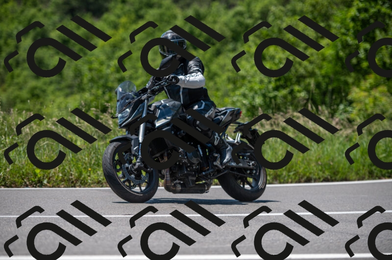 202505241212-M22_5411_m2_