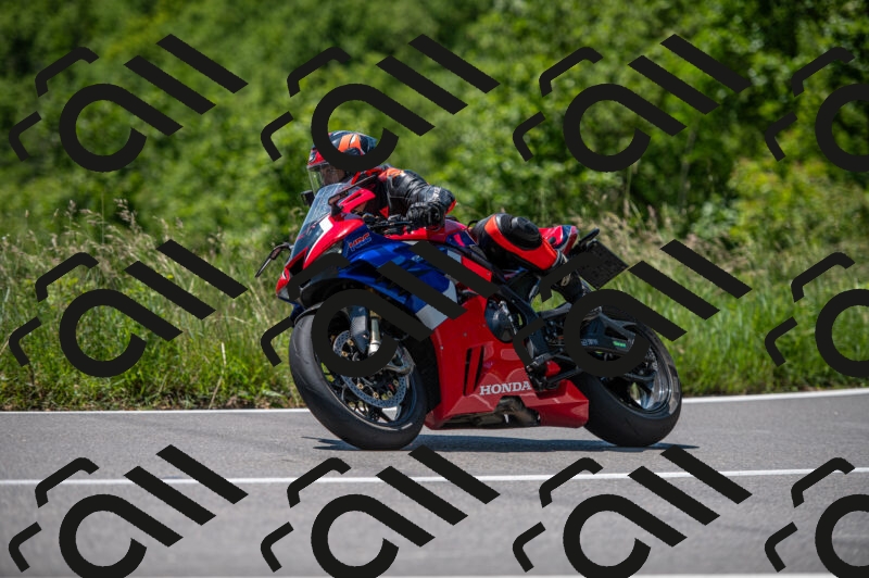 202505241212-M22_5413_m2_