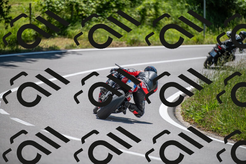 202505241212-M22_5415_m2_