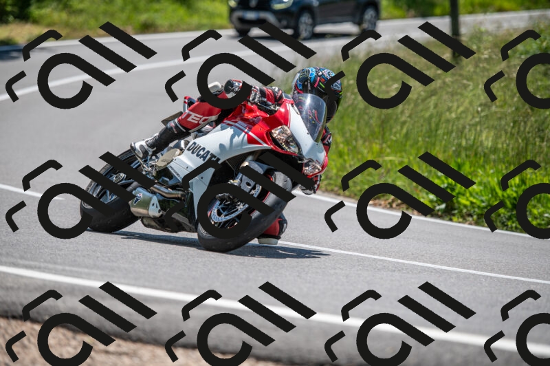 202505241213-M22_5418_m2_