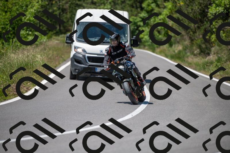 202505241213-M22_5422_m2_