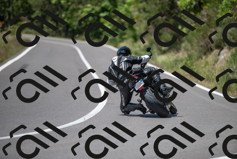 202505241214-M22_5437_m2_