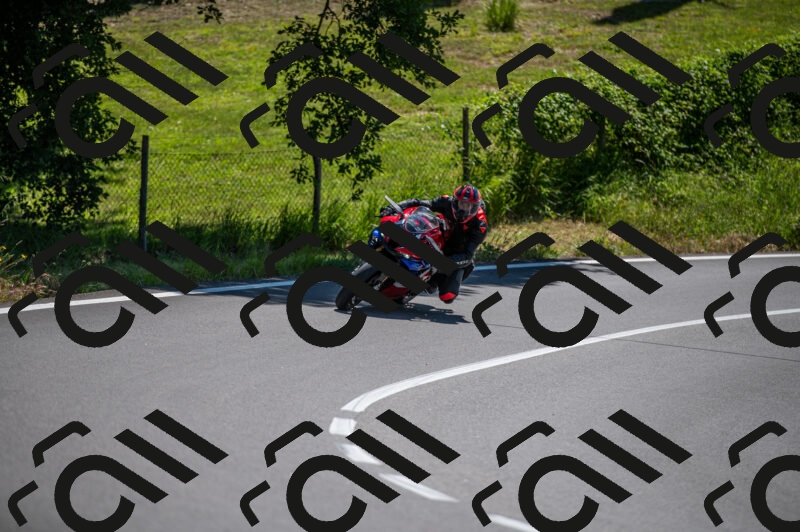 202505241214-M22_5442_m2_