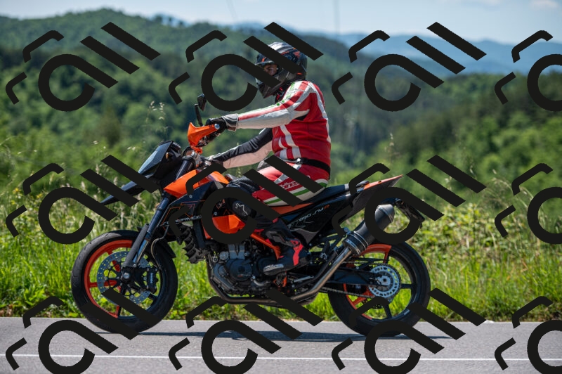 202505241217-M22_5474_m2_