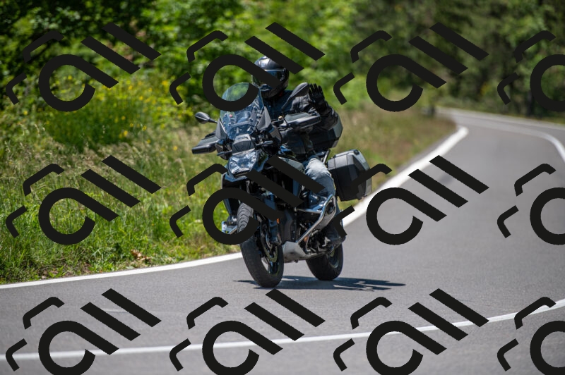 202505241217-M22_5475_m2_