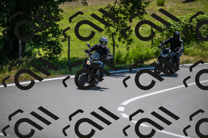 202505241224-M22_5497_m2_