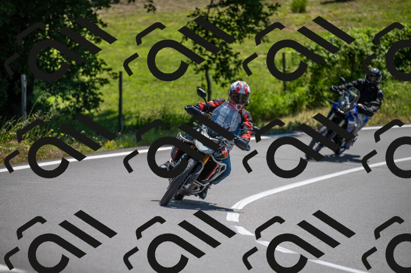 202505241238-M22_5530_m2_