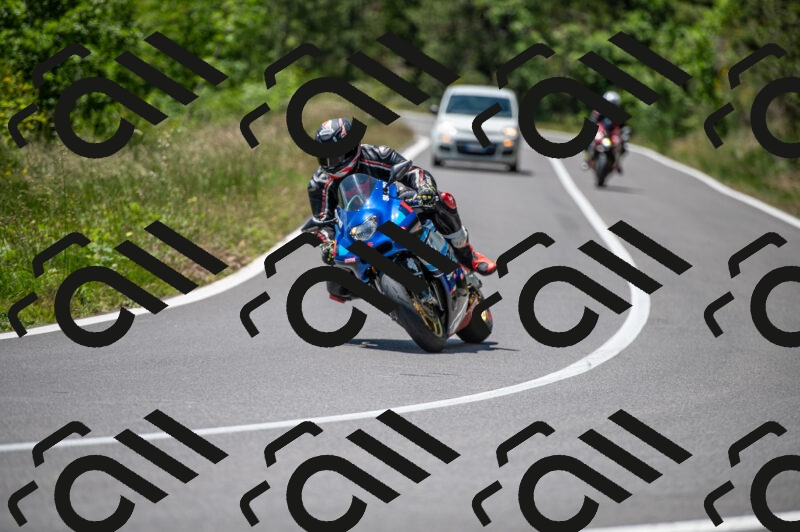 202505241240-M22_5548_m2_