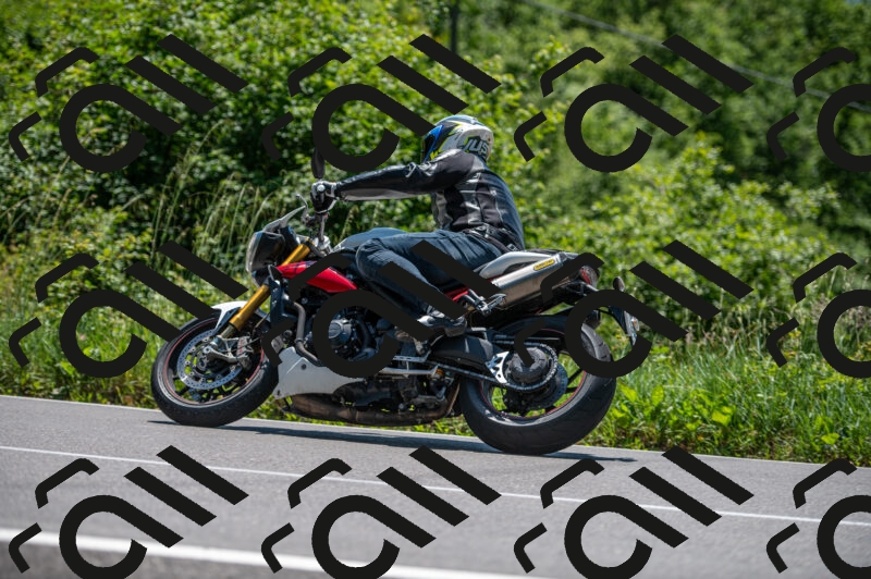 202505241247-M22_5588_m2_