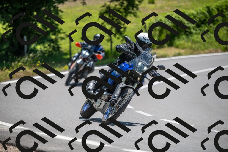 202505241248-M22_5592_m2_