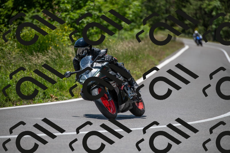 202505241254-M22_5620_m2_