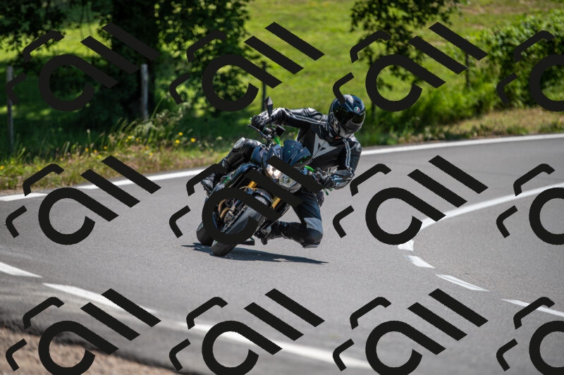 202505241255-M22_5628_m2_