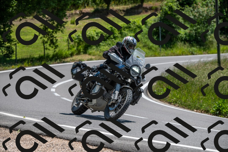 202505241259-M22_5638_m2_