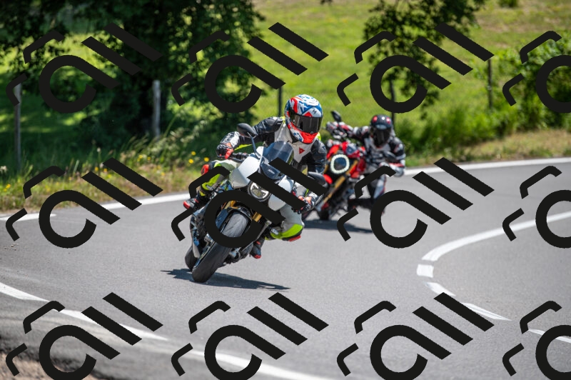 202505241306-M22_5655_m2_