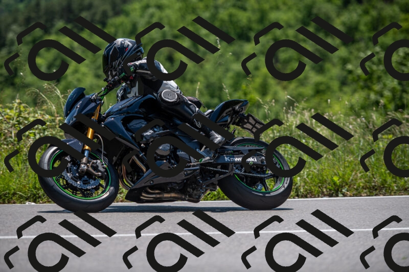 202505241325-M22_5698_m2_