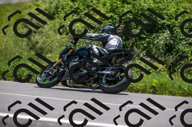 202505241325-M22_5699_m2_