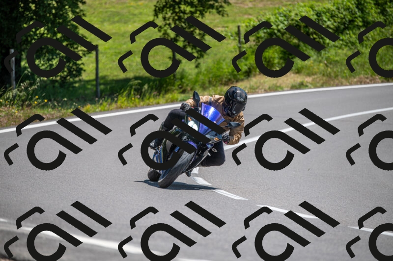 202505241334-M22_5729_m2_