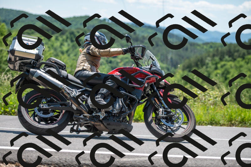 202505241334-M22_5734_m2_