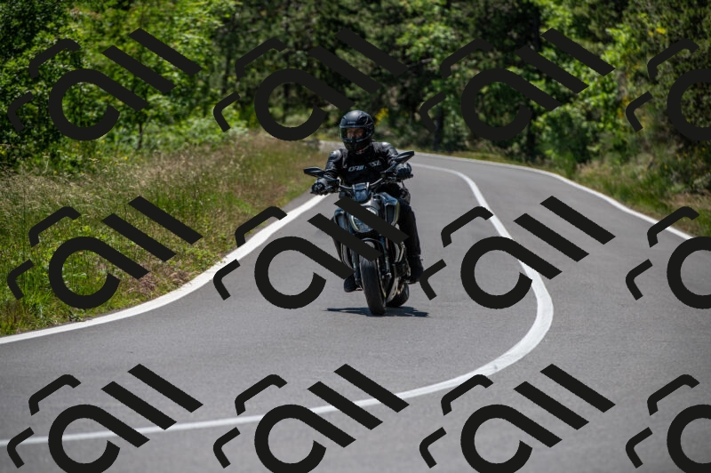 202505241338-M22_5756_m2_