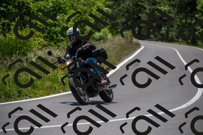 202505241343-M22_5770_m2_