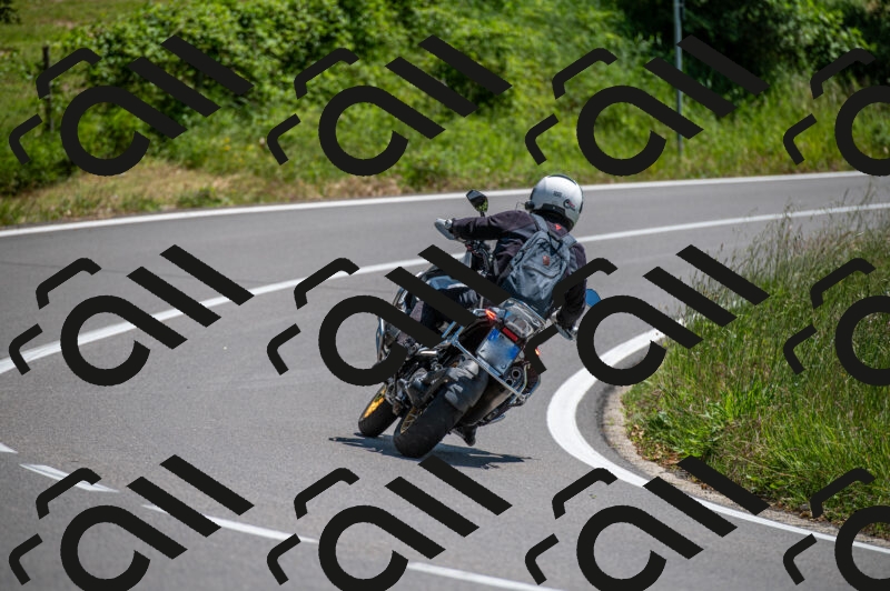 202505241350-M22_5790_m2_