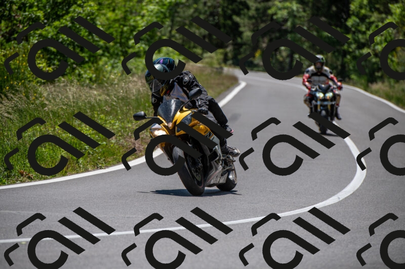 202505241353-M22_5791_m2_