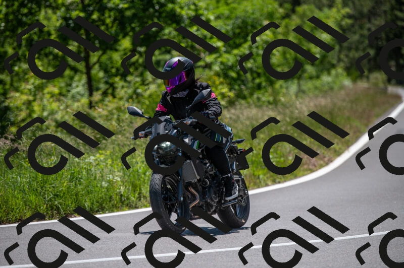 202505241356-M22_5803_m2_