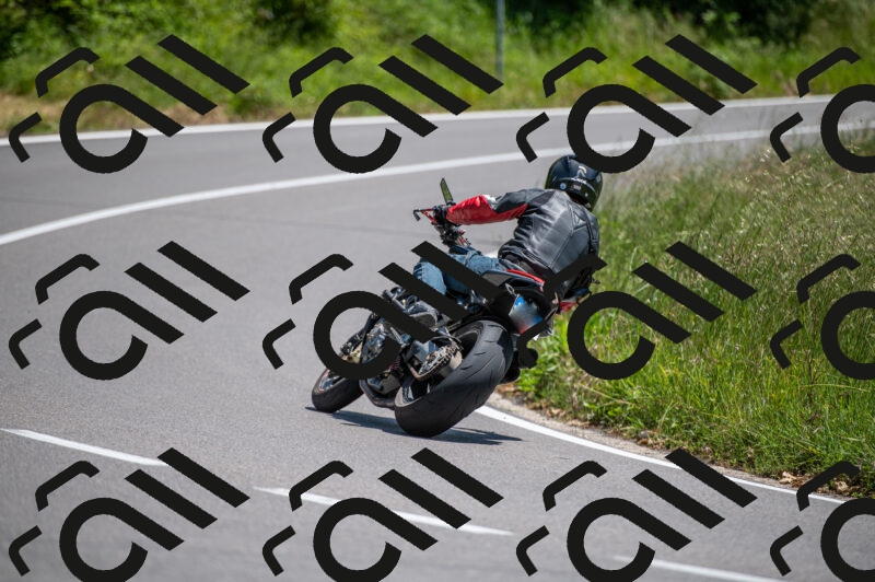 202505241400-M22_5808_m2_