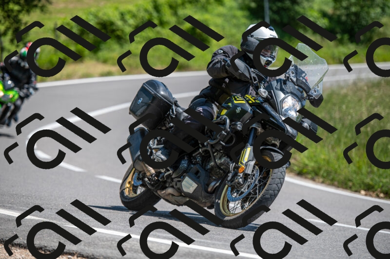 202505241400-M22_5813_m2_